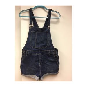Overall Shorts Size M